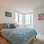 Heaven On Baltimore Downtown Fully Furnished Apartments